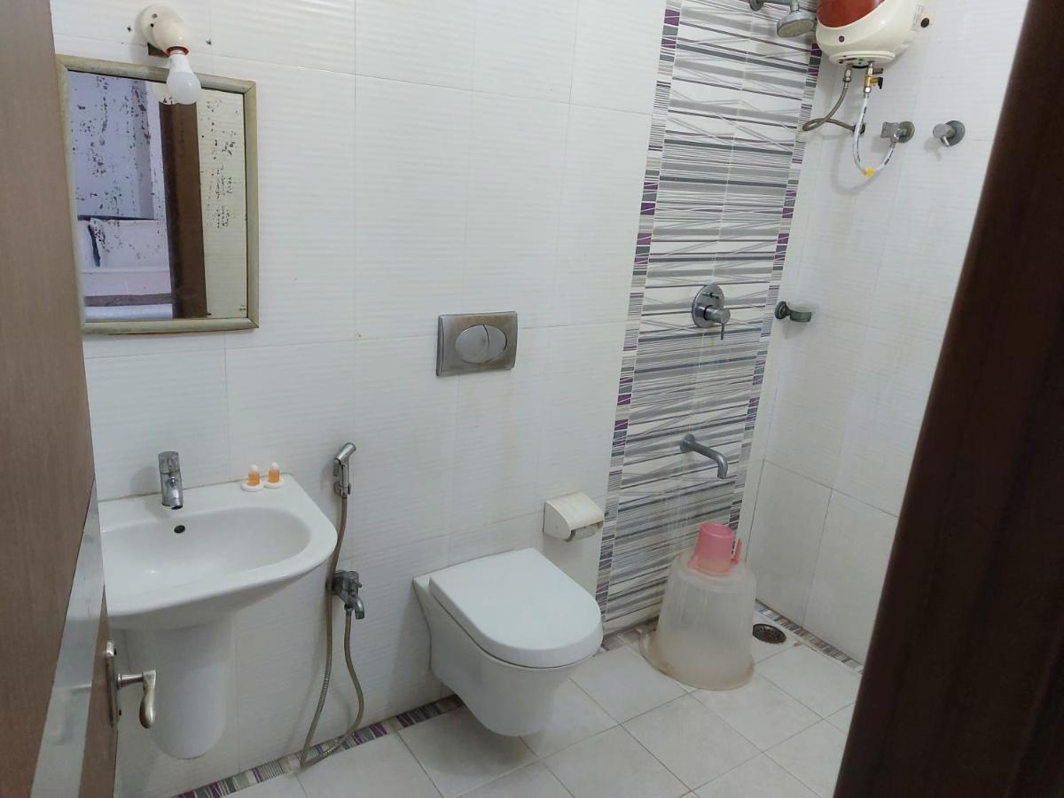Avuraa Hospitality India Hotell Chennai Eksteriør bilde