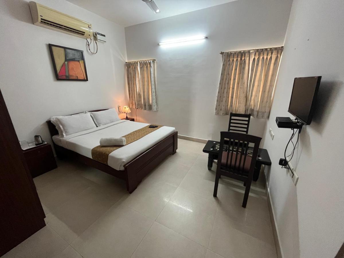 Avuraa Hospitality India Hotell Chennai Eksteriør bilde